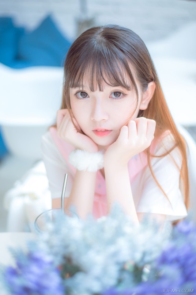 “但你会恨我，对吗？”吕布冷然道。